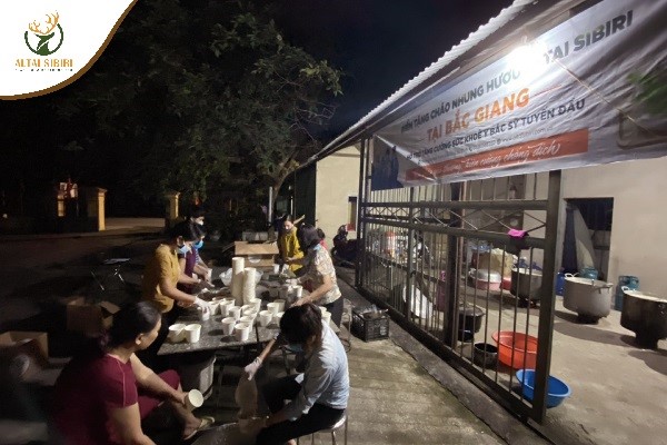 nấu cháo nhung hươu Bắc Giang